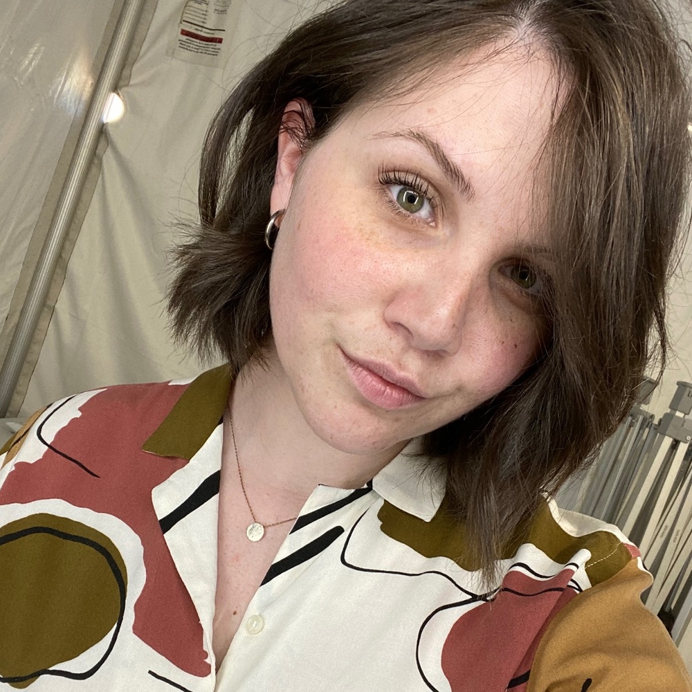 Meet your Posher, Corinne